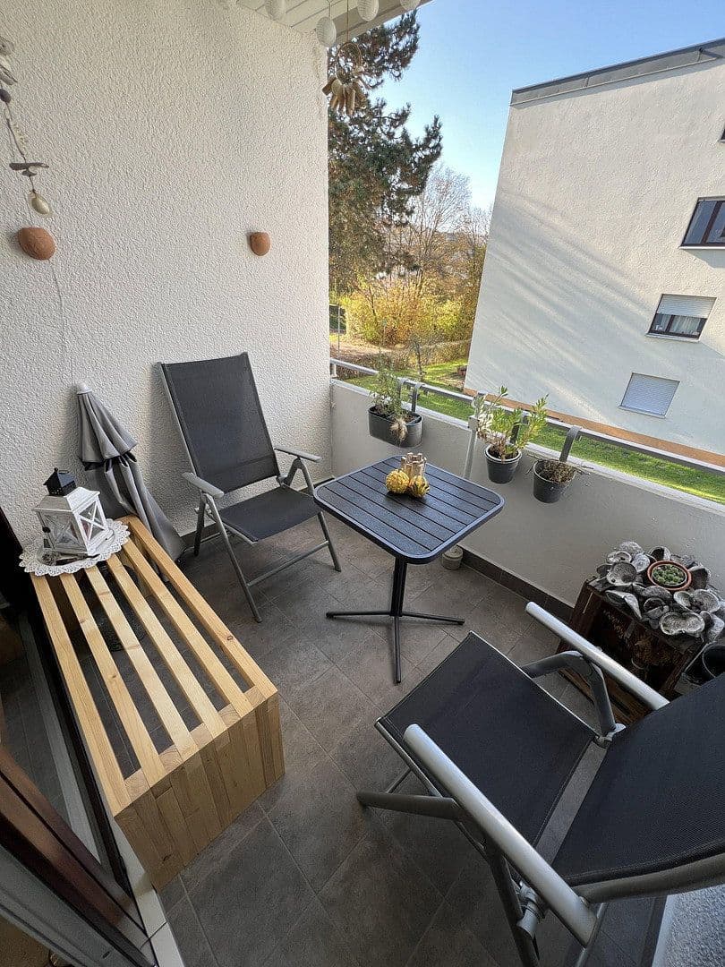 Predaj bytu 3-izbový 81 m², Wunnensteinstraße 1, Allmersbach im Tal, Bádensko-Wurttembersko Predaj bytu 3-izbový 81 m², Wunnensteinstraße 1, Allmersbach im Tal, Bádensko-Wurttembersko