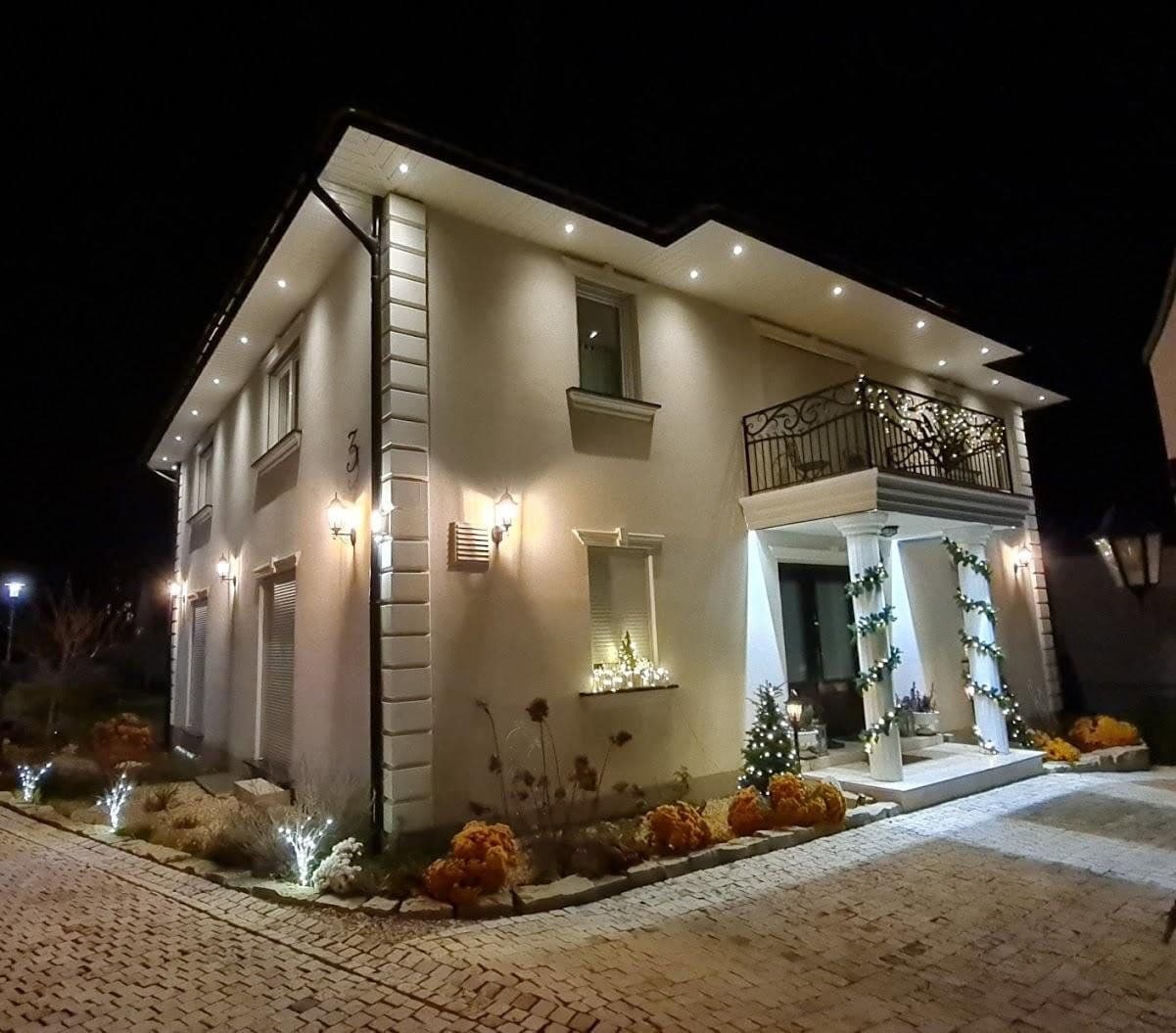 Predaj domu 273 m², pozemek 673 m², Graf-Stadion-Str. 3, Cleebronn, Bádensko-Wurttembersko Predaj domu 273 m², pozemek 673 m², Graf-Stadion-Str. 3, Cleebronn, Bádensko-Wurttembersko