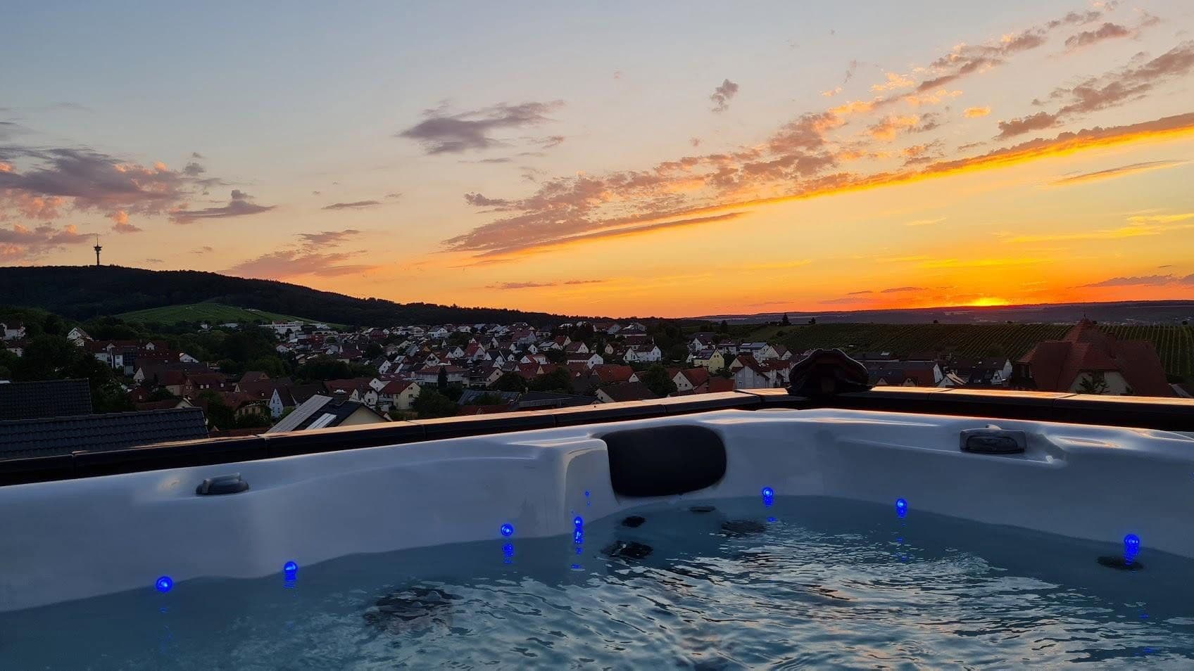 Predaj domu 273 m², pozemek 673 m², Graf-Stadion-Str. 3, Cleebronn, Bádensko-Wurttembersko Predaj domu 273 m², pozemek 673 m², Graf-Stadion-Str. 3, Cleebronn, Bádensko-Wurttembersko