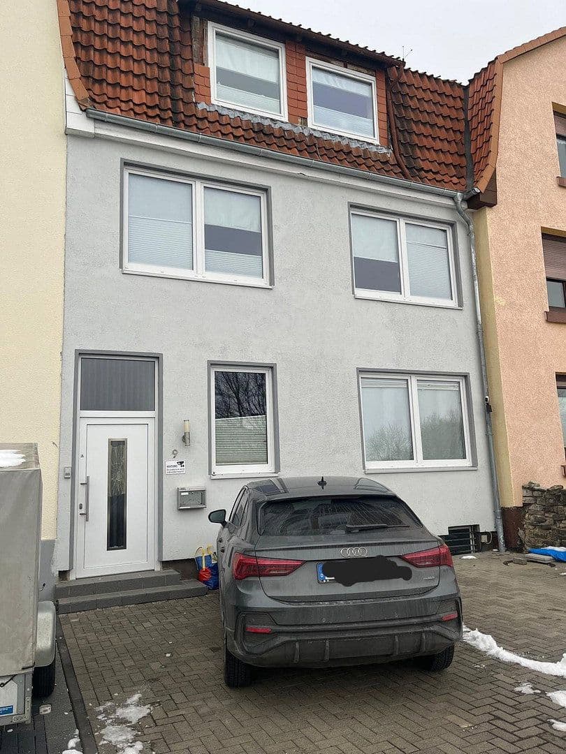 Predaj domu 150 m², pozemek 573 m², Köppenweg 9, Einbeck, Dolné Sasko Predaj domu 150 m², pozemek 573 m², Köppenweg 9, Einbeck, Dolné Sasko