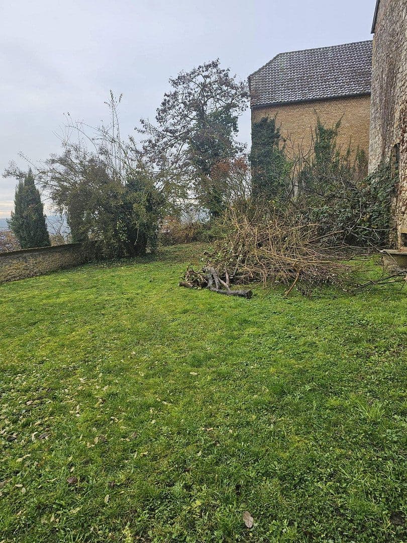 Predaj domu 160 m², pozemek 906 m², Hauptstraße 50, Mölsheim, Porýnie-Falcko Predaj domu 160 m², pozemek 906 m², Hauptstraße 50, Mölsheim, Porýnie-Falcko