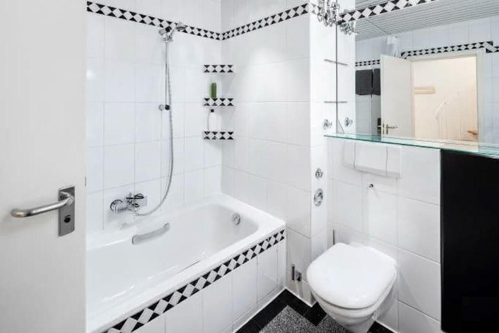 Predaj bytu 3-izbový 100 m², Hamburg, Hamburg Predaj bytu 3-izbový 100 m², Hamburg, Hamburg