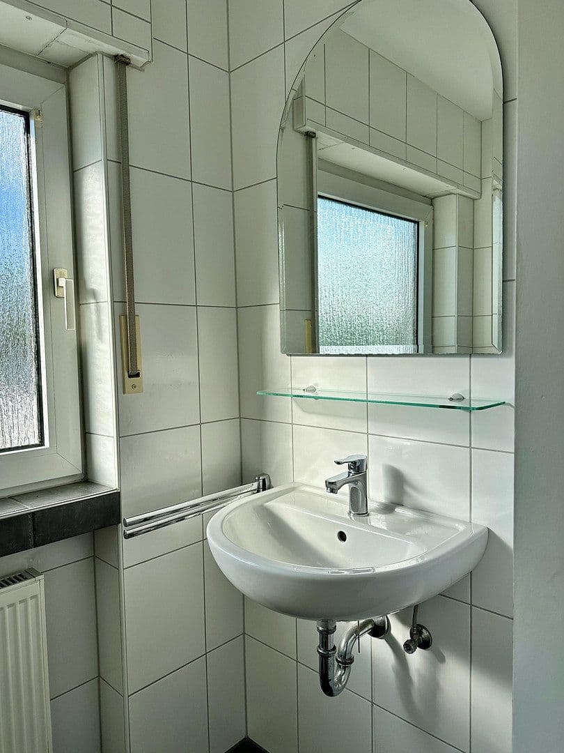 Prenájom bytu 3-izbový 98 m², Saarbrücken, Sársko Prenájom bytu 3-izbový 98 m², Saarbrücken, Sársko