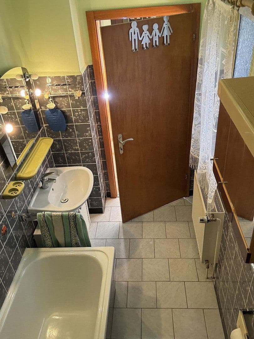 Predaj domu 115 m², pozemek 789 m², Garbsen, Dolné Sasko Predaj domu 115 m², pozemek 789 m², Garbsen, Dolné Sasko