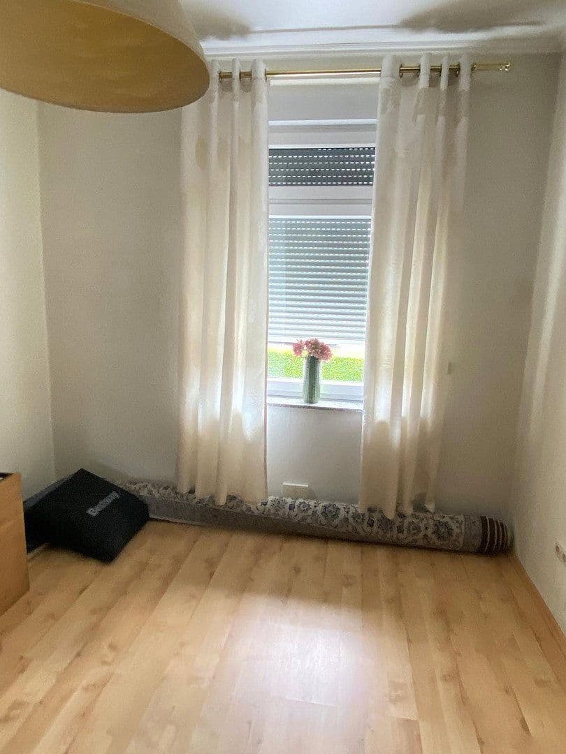 Predaj domu 122 m², pozemek 291 m², Falkenstr. 9, Mönchengladbach, Severné Porýnie - Westfálsko Predaj domu 122 m², pozemek 291 m², Falkenstr. 9, Mönchengladbach, Severné Porýnie - Westfálsko