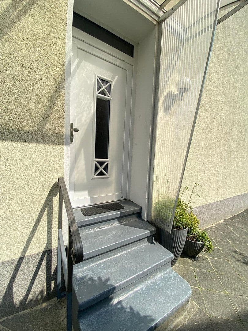 Predaj domu 122 m², pozemek 291 m², Falkenstr. 9, Mönchengladbach, Severné Porýnie - Westfálsko Predaj domu 122 m², pozemek 291 m², Falkenstr. 9, Mönchengladbach, Severné Porýnie - Westfálsko