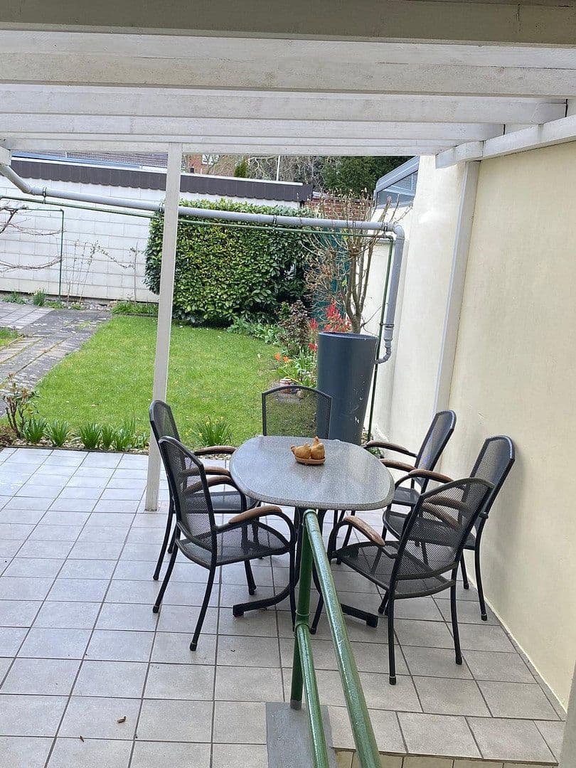 Predaj domu 122 m², pozemek 291 m², Falkenstr. 9, Mönchengladbach, Severné Porýnie - Westfálsko Predaj domu 122 m², pozemek 291 m², Falkenstr. 9, Mönchengladbach, Severné Porýnie - Westfálsko