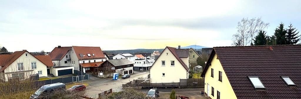 Predaj domu 180 m², pozemek 238 m², Lauf an der Pegnitz, Bavorsko Predaj domu 180 m², pozemek 238 m², Lauf an der Pegnitz, Bavorsko