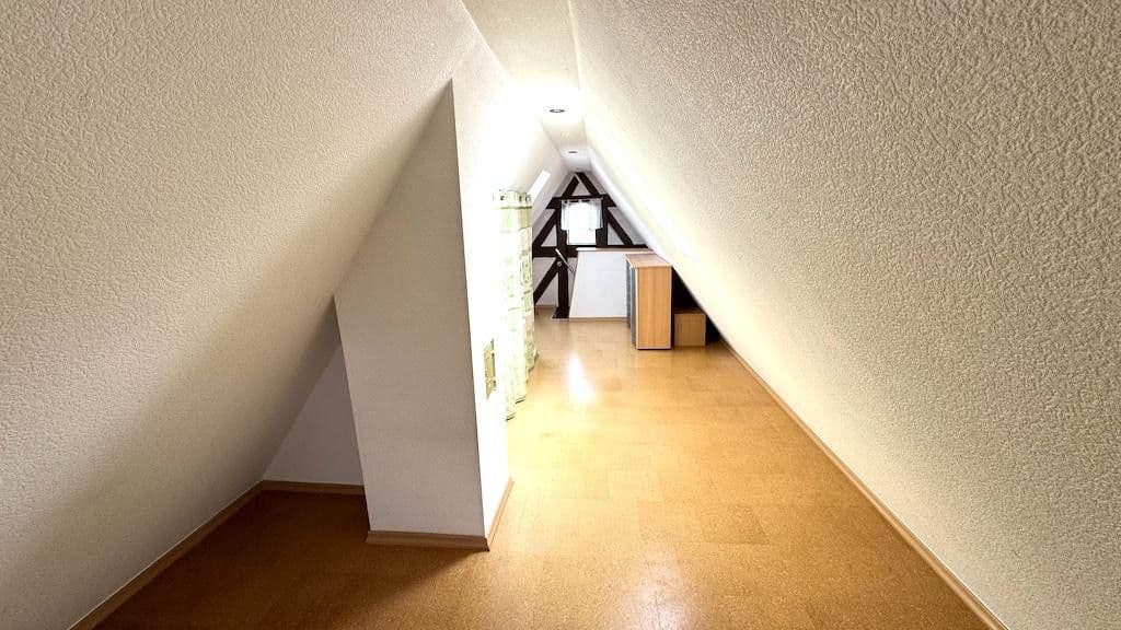 Predaj domu 180 m², pozemek 238 m², Lauf an der Pegnitz, Bavorsko Predaj domu 180 m², pozemek 238 m², Lauf an der Pegnitz, Bavorsko