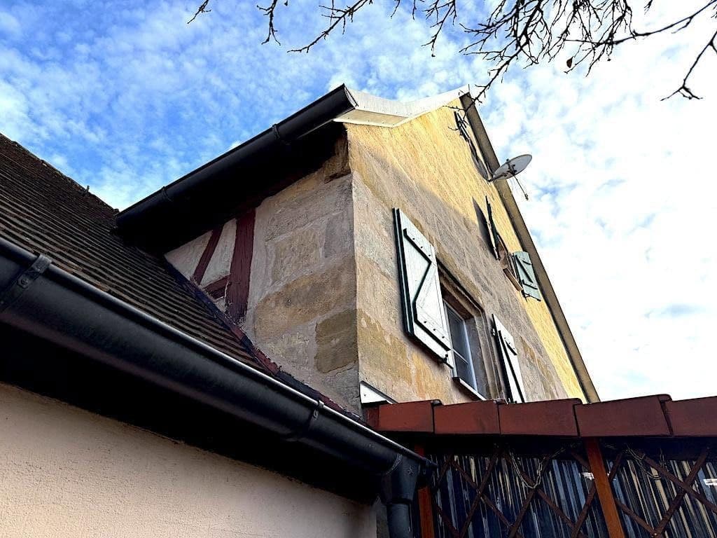 Predaj domu 180 m², pozemek 238 m², Lauf an der Pegnitz, Bavorsko Predaj domu 180 m², pozemek 238 m², Lauf an der Pegnitz, Bavorsko