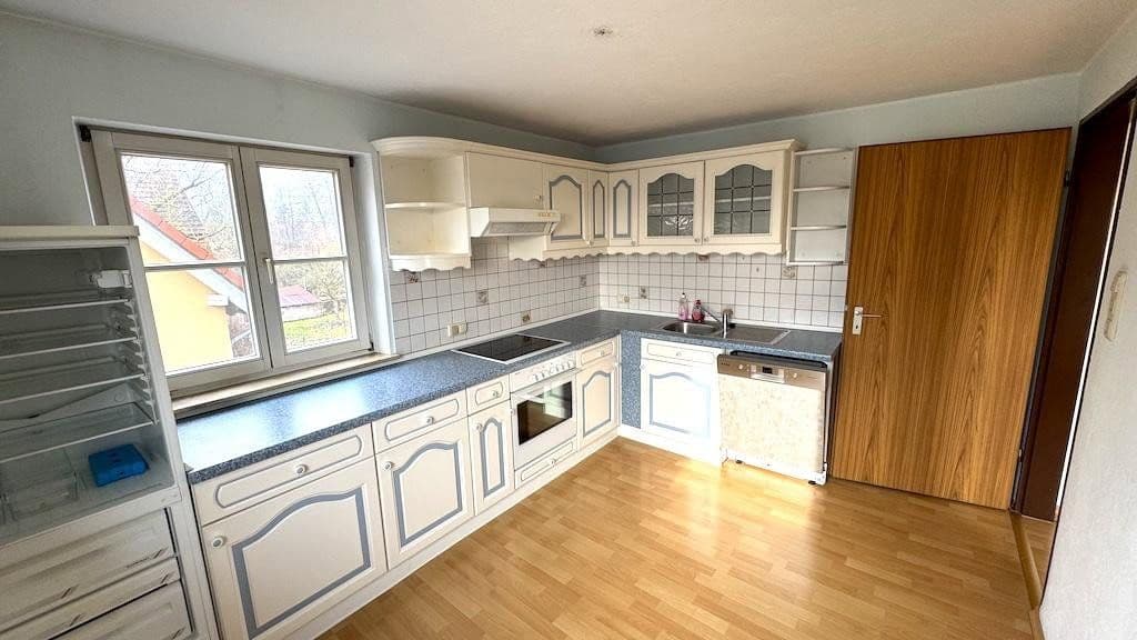 Predaj domu 180 m², pozemek 238 m², Lauf an der Pegnitz, Bavorsko Predaj domu 180 m², pozemek 238 m², Lauf an der Pegnitz, Bavorsko