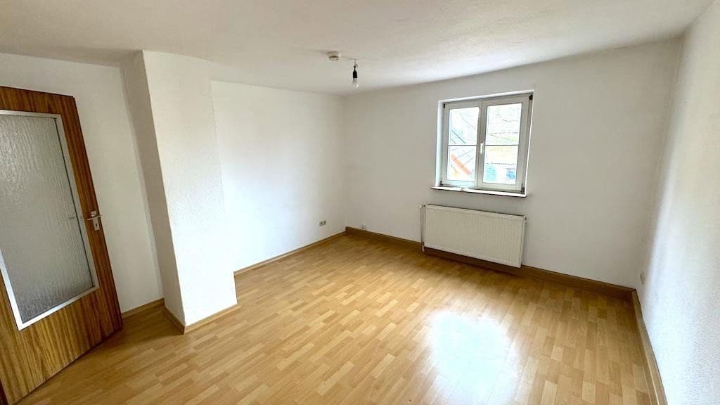 Predaj domu 180 m², pozemek 238 m², Lauf an der Pegnitz, Bavorsko Predaj domu 180 m², pozemek 238 m², Lauf an der Pegnitz, Bavorsko