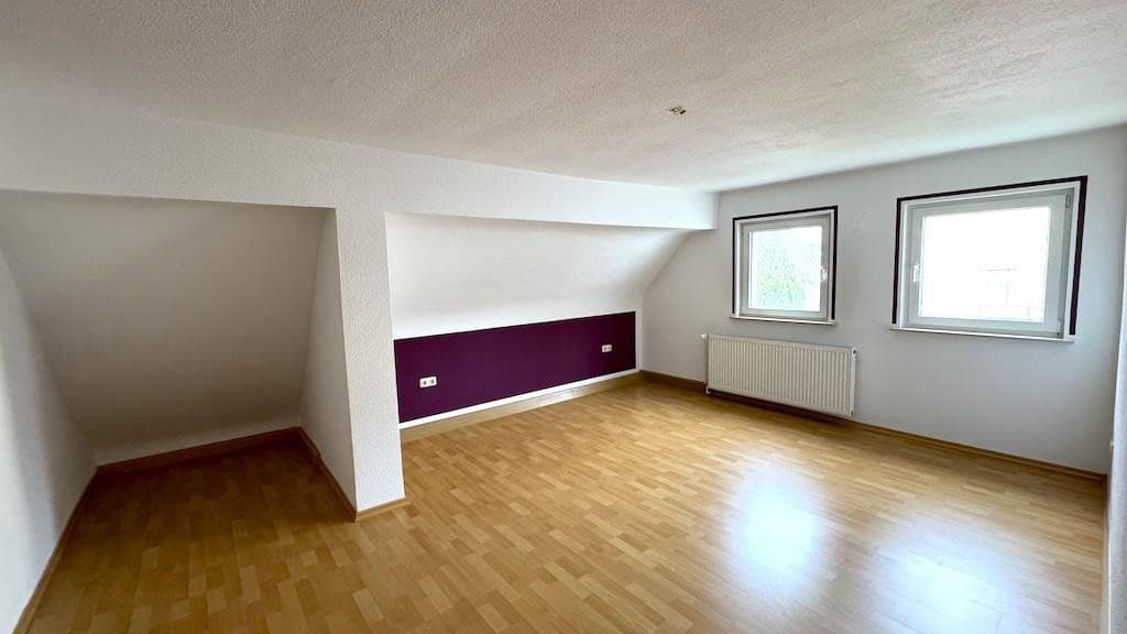 Predaj domu 180 m², pozemek 238 m², Lauf an der Pegnitz, Bavorsko Predaj domu 180 m², pozemek 238 m², Lauf an der Pegnitz, Bavorsko