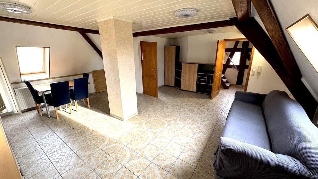 Predaj domu 180 m², pozemek 238 m², Lauf an der Pegnitz, Bavorsko Predaj domu 180 m², pozemek 238 m², Lauf an der Pegnitz, Bavorsko