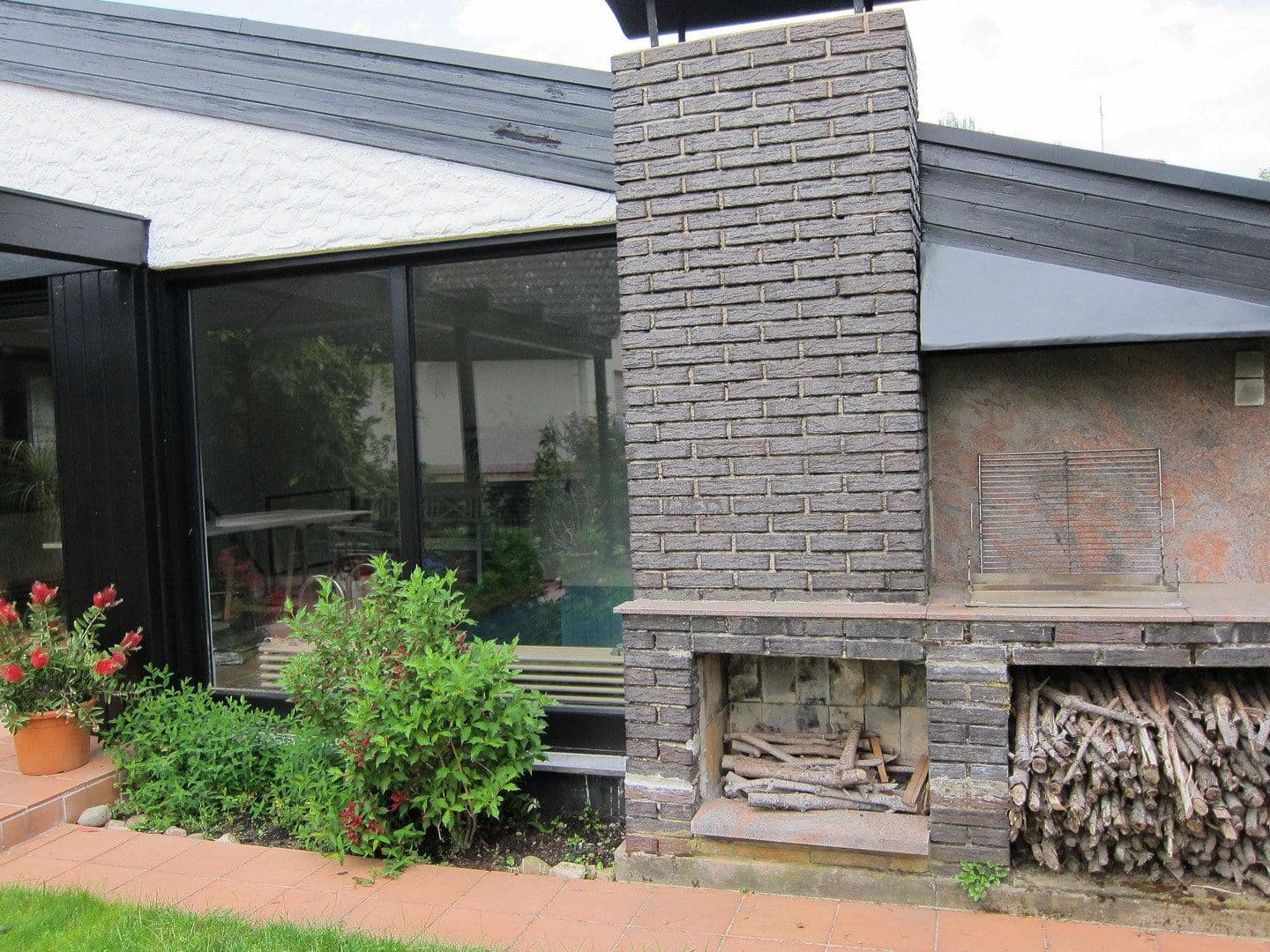 Predaj domu 210 m², pozemek 584 m², Hasselroth, Hesensko Predaj domu 210 m², pozemek 584 m², Hasselroth, Hesensko