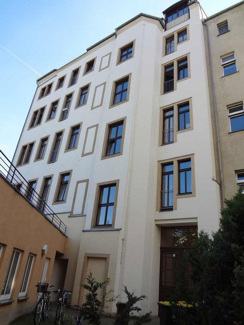 Predaj domu 1.027 m², Schweriner Str. 42, Dresden, Sasko Predaj domu 1.027 m², Schweriner Str. 42, Dresden, Sasko