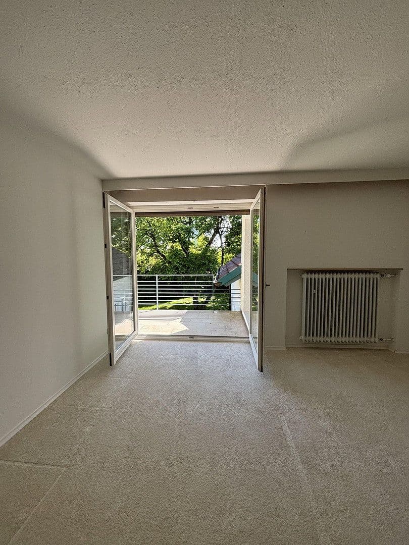 Predaj domu 448 m², pozemek 1.825 m², Neuburg am Inn, Bavorsko Predaj domu 448 m², pozemek 1.825 m², Neuburg am Inn, Bavorsko
