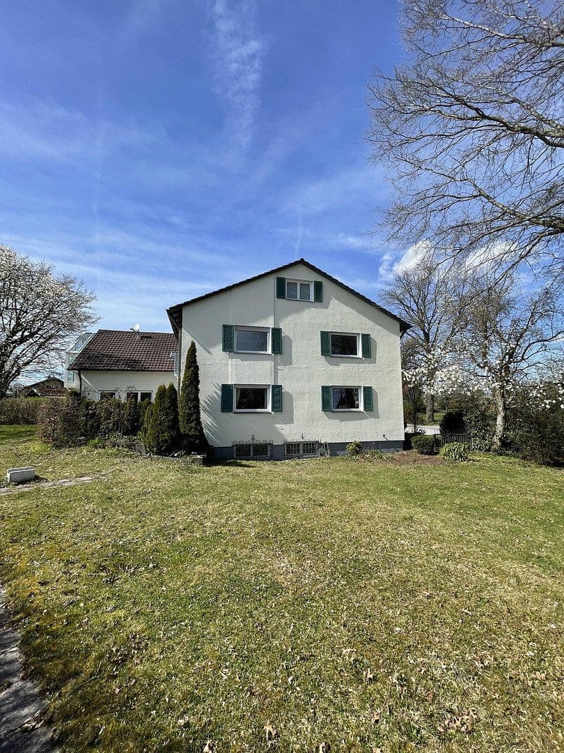 Predaj domu 448 m², pozemek 1.825 m², Neuburg am Inn, Bavorsko Predaj domu 448 m², pozemek 1.825 m², Neuburg am Inn, Bavorsko