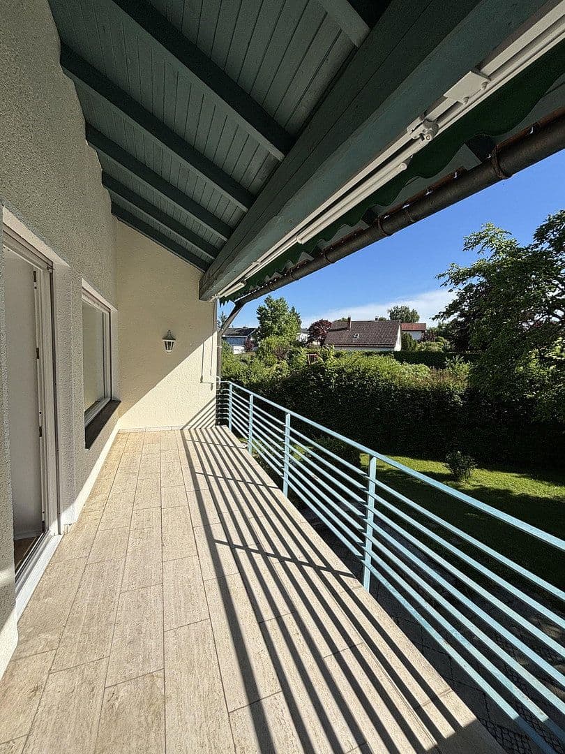 Predaj domu 448 m², pozemek 1.825 m², Neuburg am Inn, Bavorsko Predaj domu 448 m², pozemek 1.825 m², Neuburg am Inn, Bavorsko