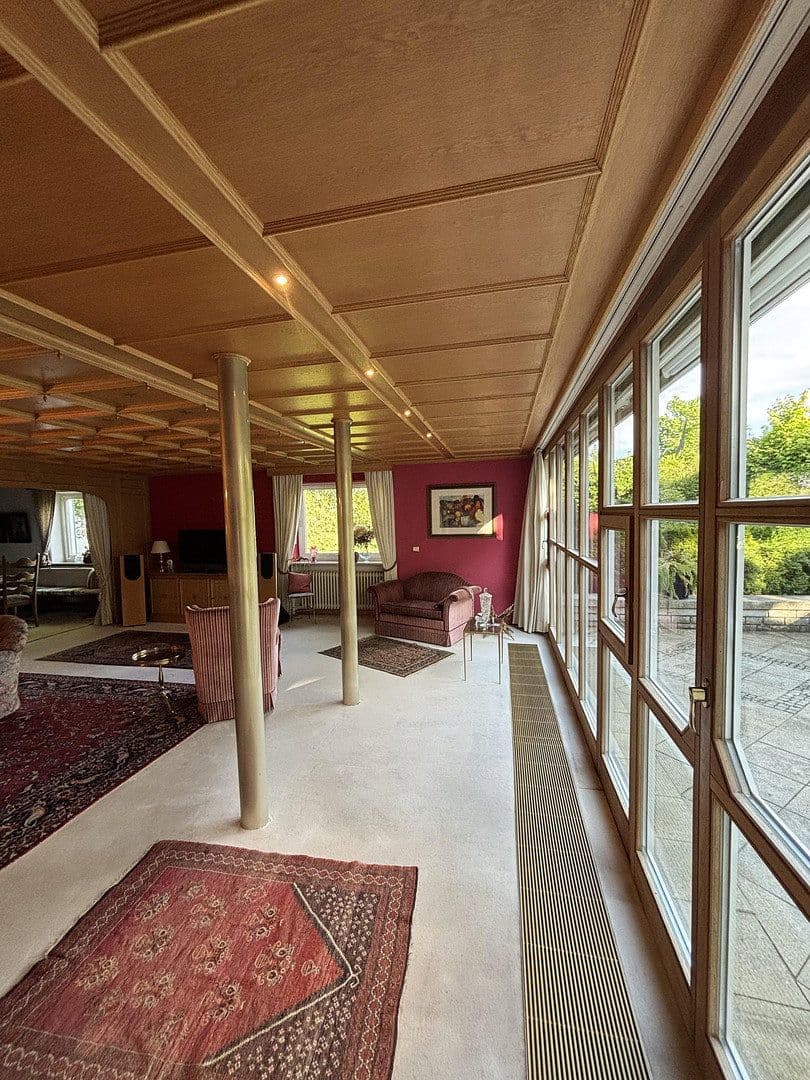 Predaj domu 448 m², pozemek 1.825 m², Neuburg am Inn, Bavorsko Predaj domu 448 m², pozemek 1.825 m², Neuburg am Inn, Bavorsko