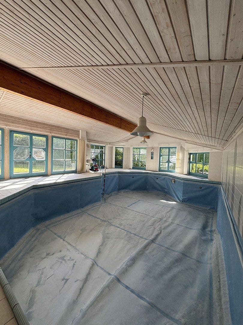 Predaj domu 448 m², pozemek 1.825 m², Neuburg am Inn, Bavorsko Predaj domu 448 m², pozemek 1.825 m², Neuburg am Inn, Bavorsko