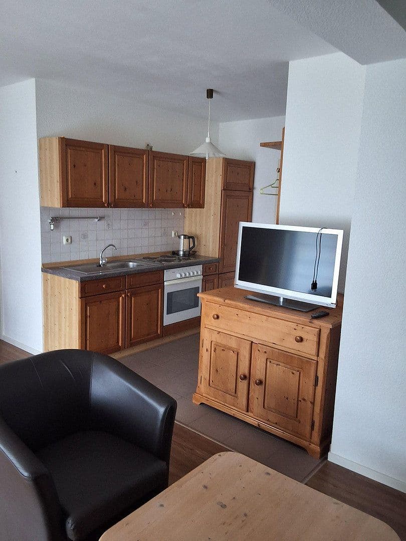 Prenájom bytu 1-izbový 30 m², Schloßbergstraße 3, Windelsbach, Bavorsko Prenájom bytu 1-izbový 30 m², Schloßbergstraße 3, Windelsbach, Bavorsko