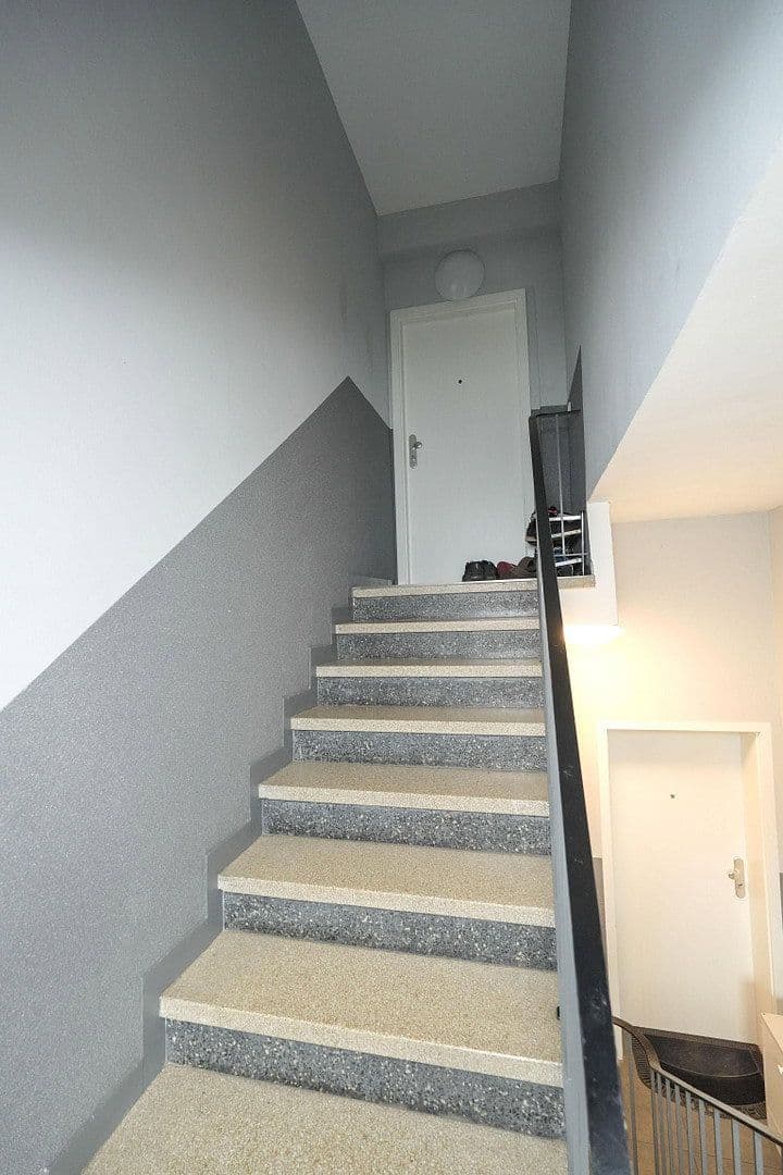 Predaj domu 1.780 m², pozemek 1.162 m², Konstantinplatz.5, Nordrhein-Westfalen - Mönchengladbach, Severné Porýnie - Westfálsko Predaj domu 1.780 m², pozemek 1.162 m², Konstantinplatz.5, Nordrhein-Westfalen - Mönchengladbach, Severné Porýnie - Westfálsko