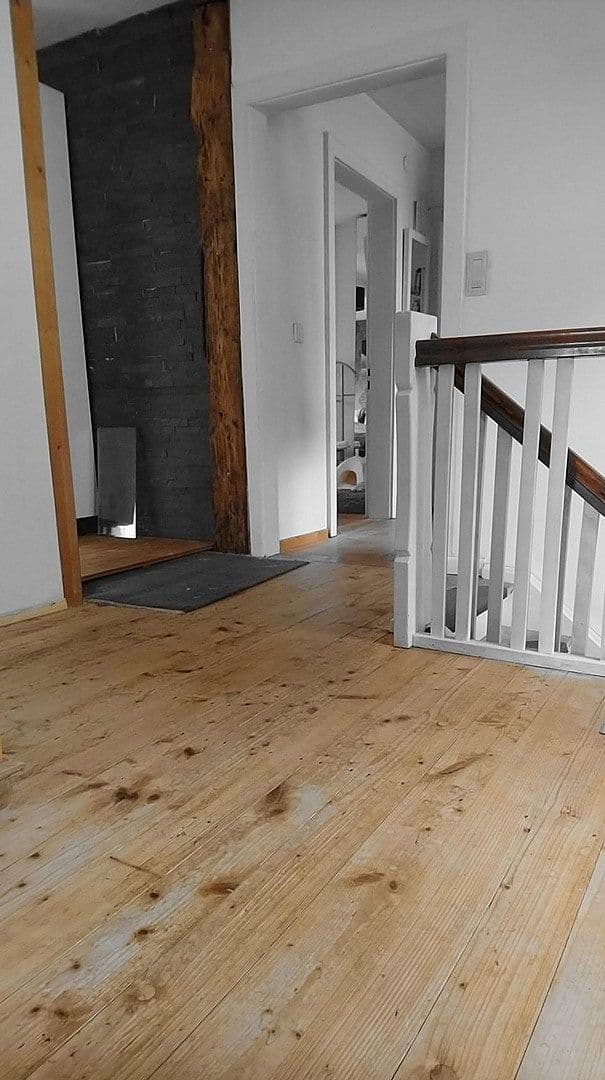 Predaj domu 130 m², pozemek 318 m², Remchingen, Bádensko-Wurttembersko Predaj domu 130 m², pozemek 318 m², Remchingen, Bádensko-Wurttembersko