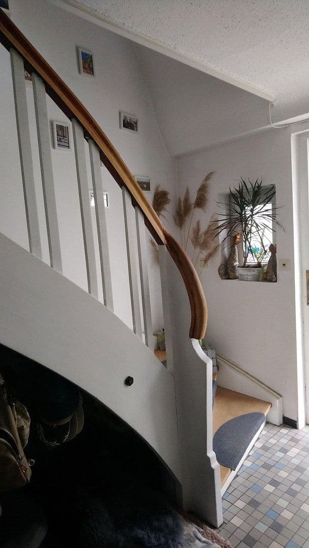 Predaj domu 130 m², pozemek 318 m², Remchingen, Bádensko-Wurttembersko Predaj domu 130 m², pozemek 318 m², Remchingen, Bádensko-Wurttembersko