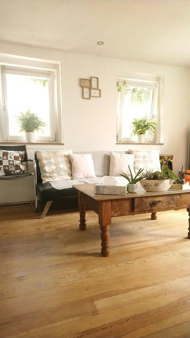 Predaj domu 130 m², pozemek 318 m², Remchingen, Bádensko-Wurttembersko Predaj domu 130 m², pozemek 318 m², Remchingen, Bádensko-Wurttembersko