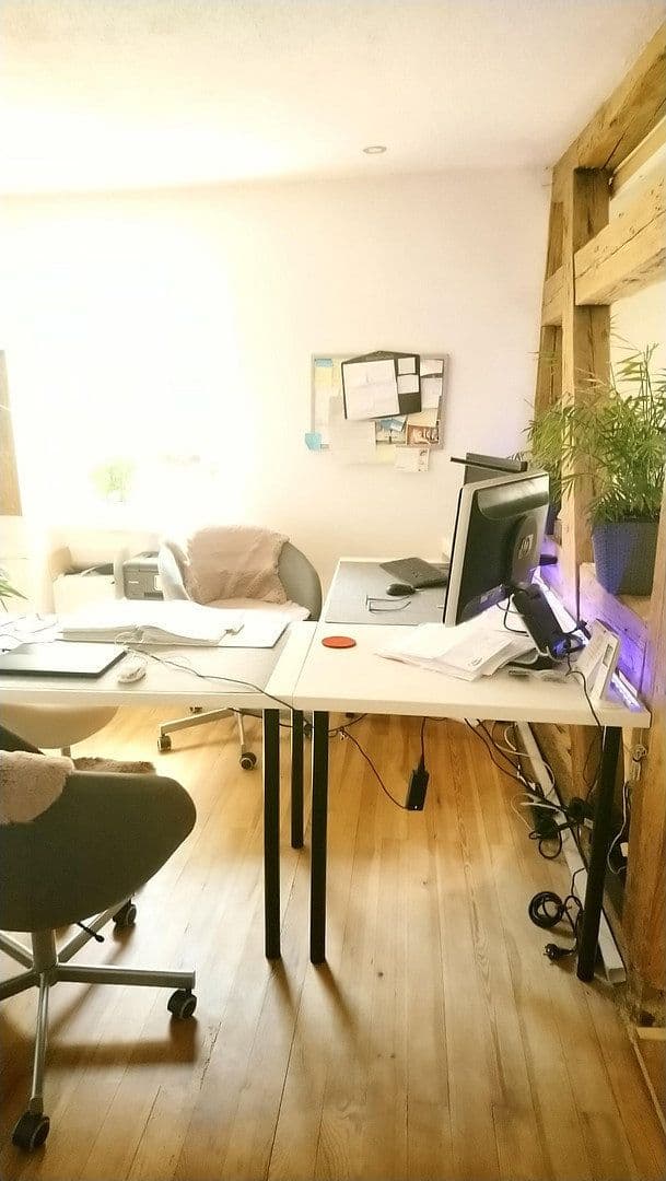 Predaj domu 130 m², pozemek 318 m², Remchingen, Bádensko-Wurttembersko Predaj domu 130 m², pozemek 318 m², Remchingen, Bádensko-Wurttembersko