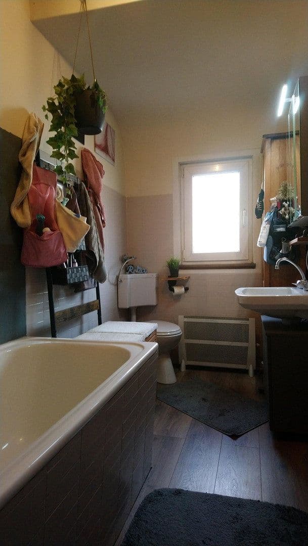 Predaj domu 130 m², pozemek 318 m², Remchingen, Bádensko-Wurttembersko Predaj domu 130 m², pozemek 318 m², Remchingen, Bádensko-Wurttembersko