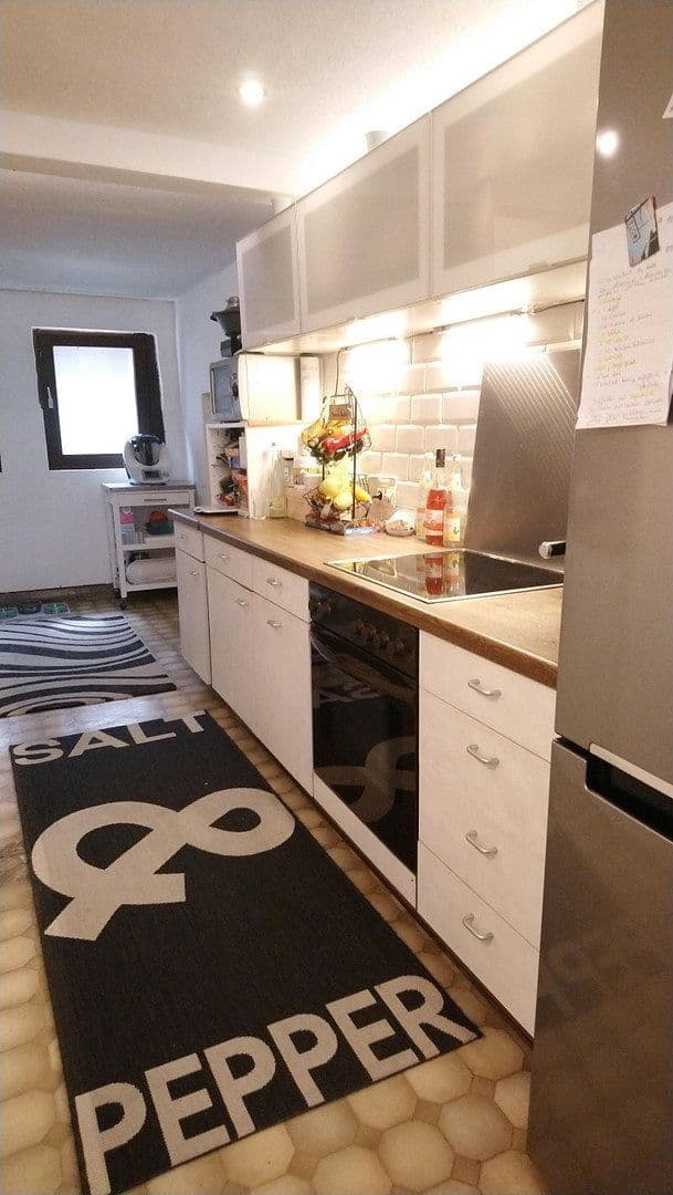 Predaj domu 130 m², pozemek 318 m², Remchingen, Bádensko-Wurttembersko Predaj domu 130 m², pozemek 318 m², Remchingen, Bádensko-Wurttembersko