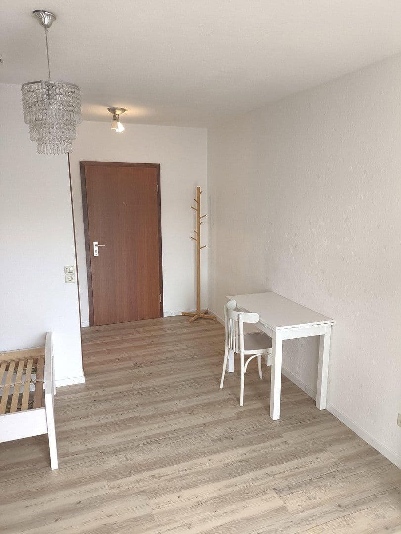 Prenájom bytu 1-izbový 24 m², Godramsteiner Straße 1, Landau, Porýnie-Falcko Prenájom bytu 1-izbový 24 m², Godramsteiner Straße 1, Landau, Porýnie-Falcko