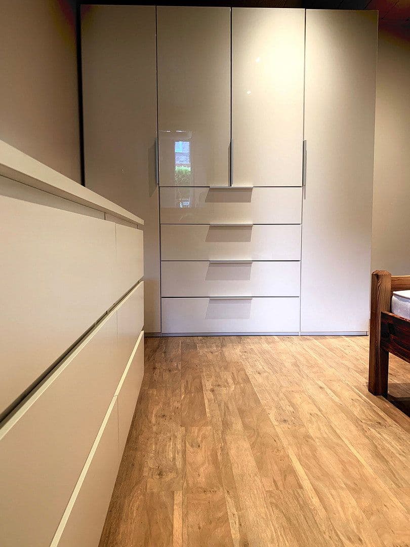 Prenájom bytu 2-izbový 50 m², Eschborn, Hesensko Prenájom bytu 2-izbový 50 m², Eschborn, Hesensko