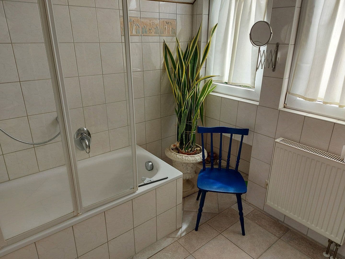 Prenájom bytu 2-izbový 65 m², Schwalbach am Taunus, Hesensko Prenájom bytu 2-izbový 65 m², Schwalbach am Taunus, Hesensko