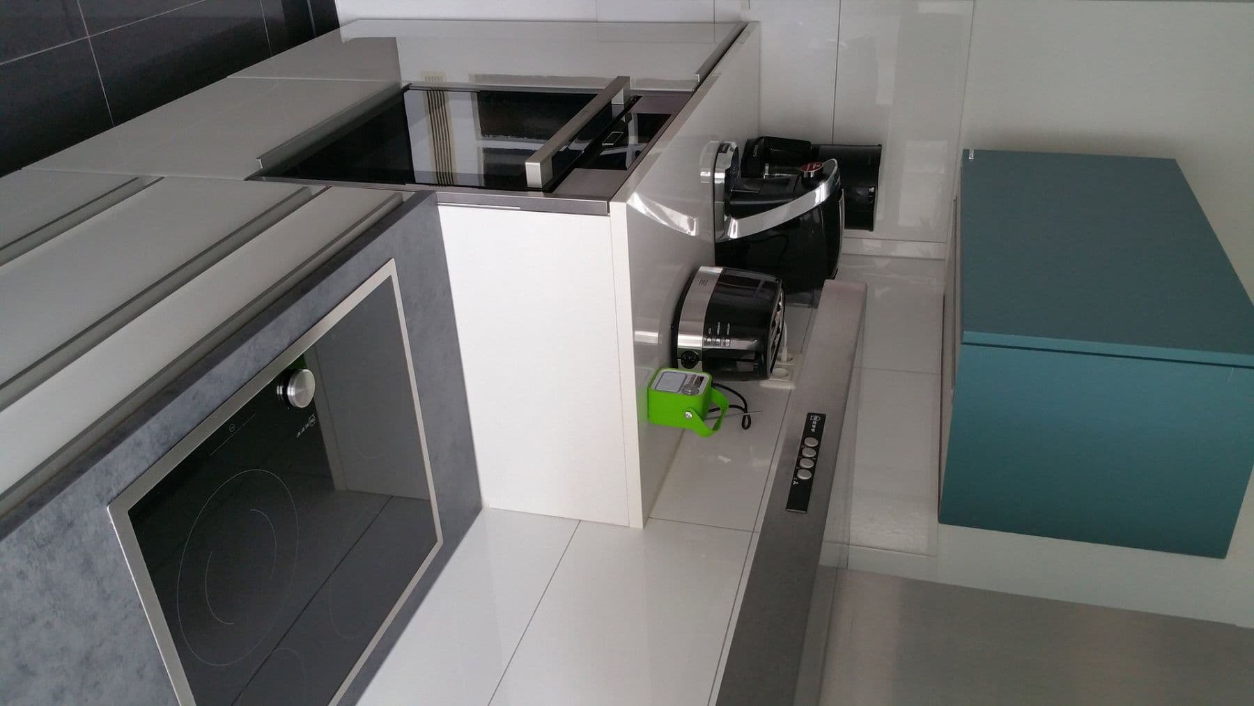 Prenájom bytu 2-izbový 55 m², Frankfurt am Main, Hesensko Prenájom bytu 2-izbový 55 m², Frankfurt am Main, Hesensko