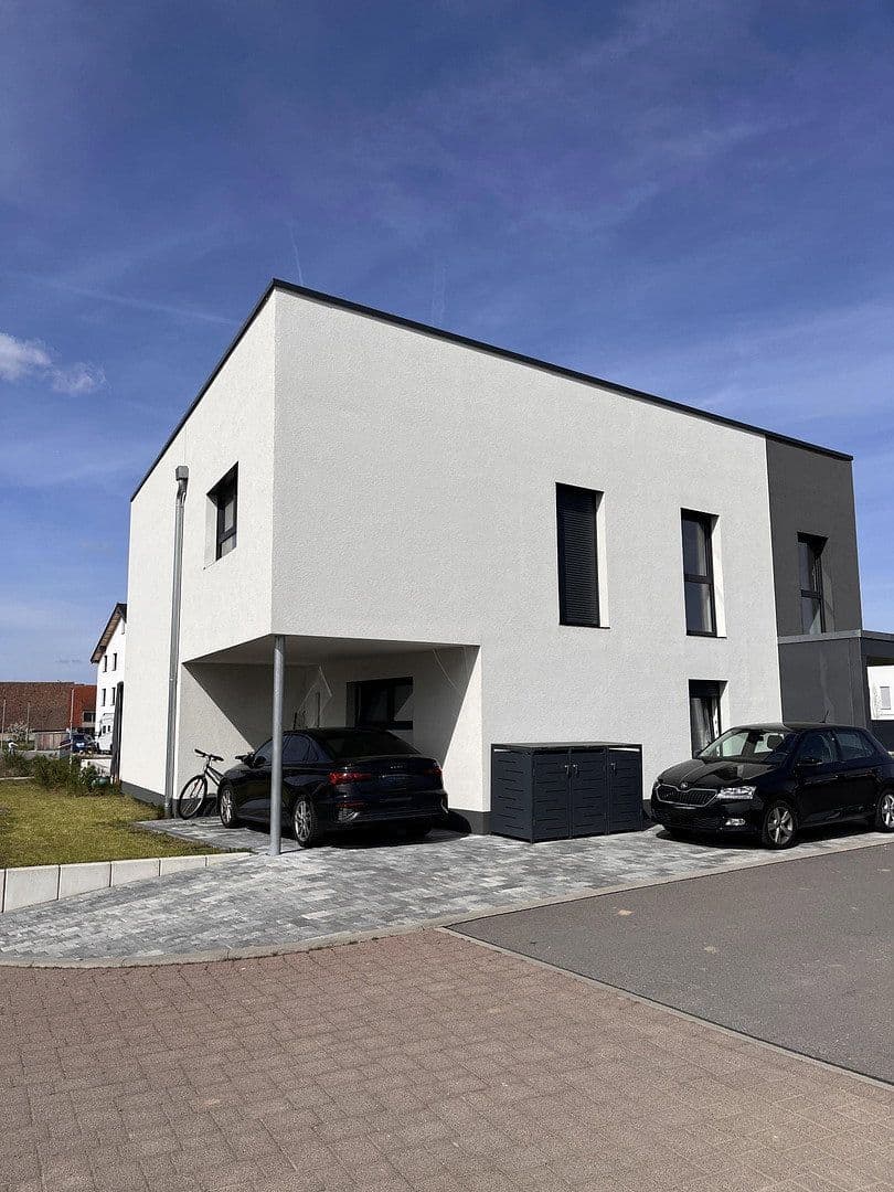 Prenájom bytu 3-izbový 118 m², Hambrücken, Bádensko-Wurttembersko Prenájom bytu 3-izbový 118 m², Hambrücken, Bádensko-Wurttembersko