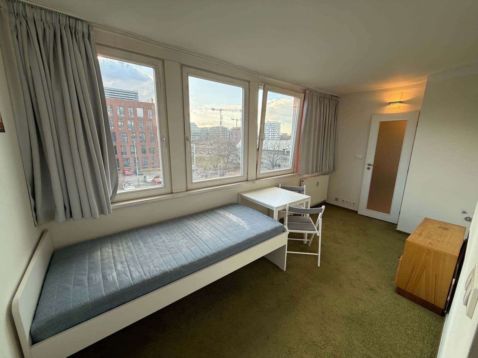 Prenájom bytu 1-izbový 16 m², Molákova, Praha, Praha Prenájom bytu 1-izbový 16 m², Molákova, Praha, Praha