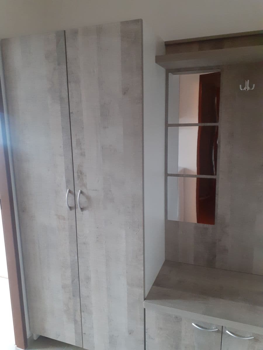 Prenájom bytu 1-izbový 43 m², Jedlová, Pardubický kraj Prenájom bytu 1-izbový 43 m², Jedlová, Pardubický kraj