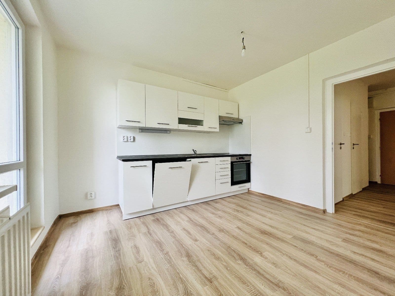 Prenájom bytu 3-izbový 67 m², Československé armády, Frýdek-Místek, Moravskoslezský kraj Prenájom bytu 3-izbový 67 m², Československé armády, Frýdek-Místek, Moravskoslezský kraj