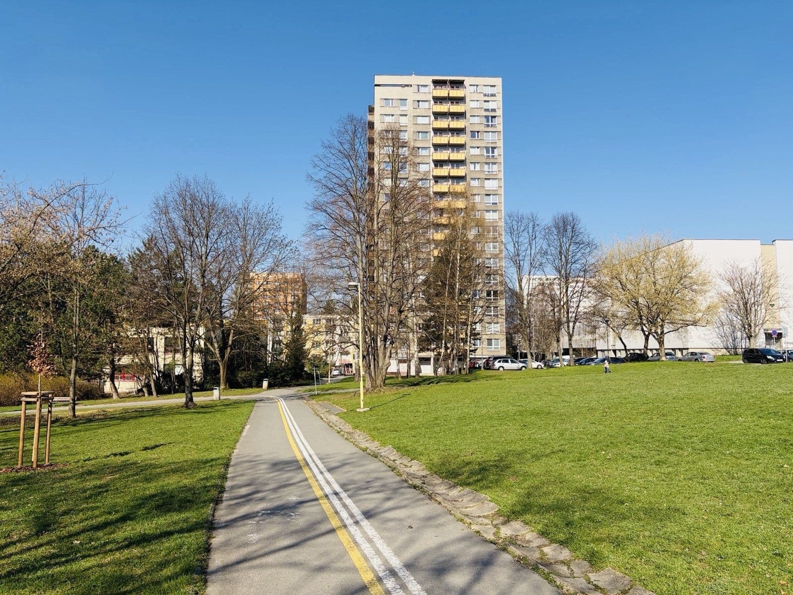 Prenájom bytu 3-izbový 63 m², Kosmonautů, Havířov, Moravskoslezský kraj Prenájom bytu 3-izbový 63 m², Kosmonautů, Havířov, Moravskoslezský kraj