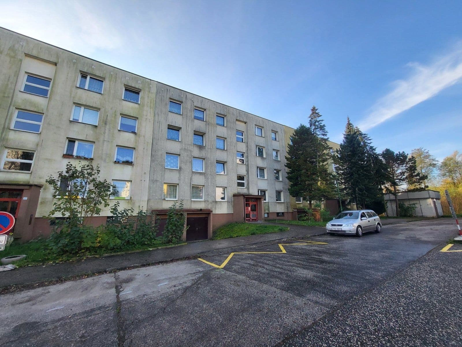 Prenájom bytu 4-izbový 88 m², Hornická, Albrechtice, Moravskoslezský kraj Prenájom bytu 4-izbový 88 m², Hornická, Albrechtice, Moravskoslezský kraj