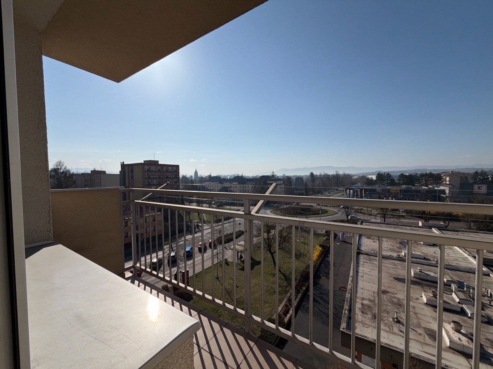 Prenájom bytu 2-izbový 57 m², Slezská, Český Těšín, Moravskoslezský kraj Prenájom bytu 2-izbový 57 m², Slezská, Český Těšín, Moravskoslezský kraj