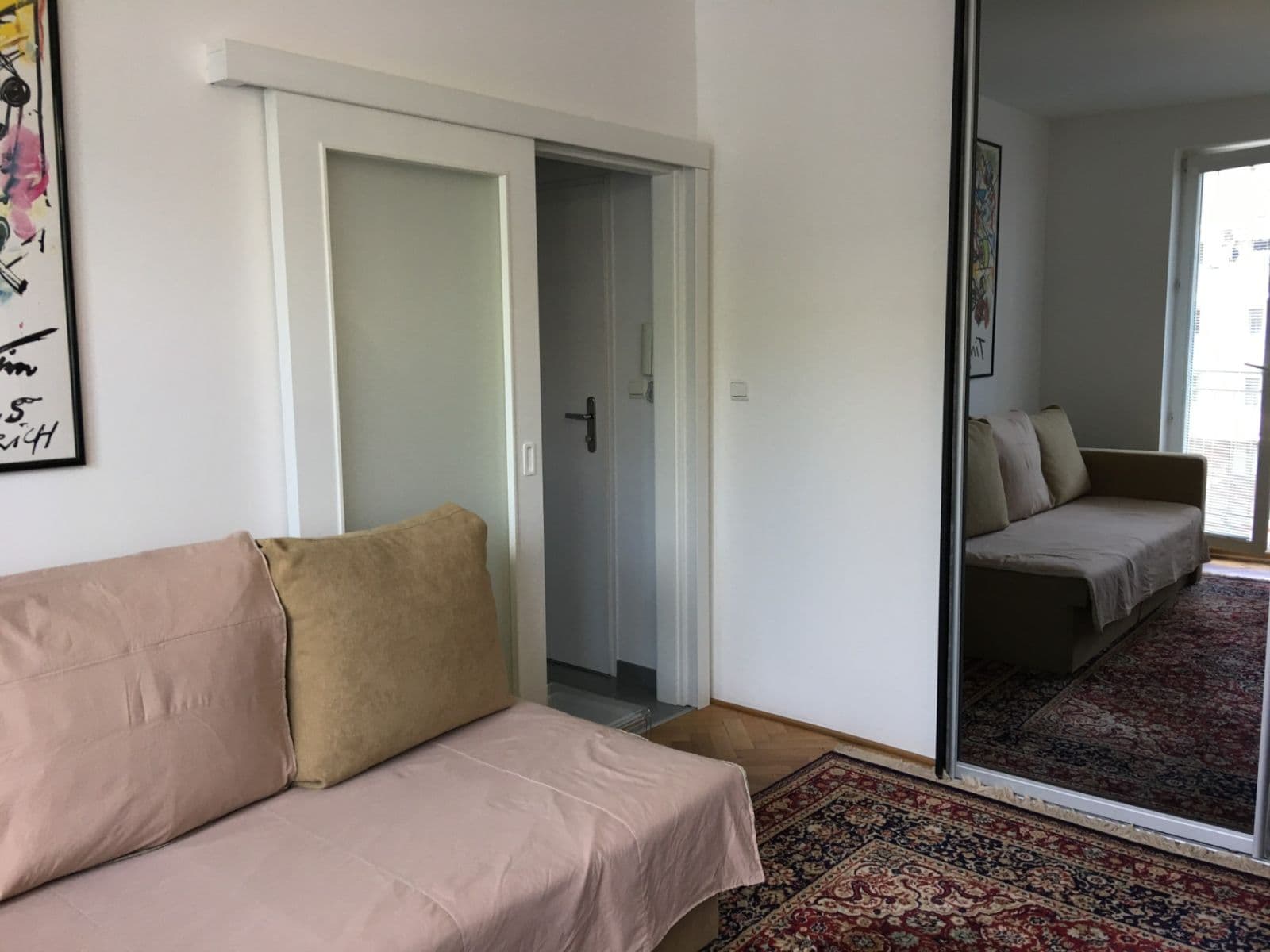 Prenájom bytu Garsoniéra 24 m², Nové Mesto, Bratislavský kraj Prenájom bytu Garsoniéra 24 m², Nové Mesto, Bratislavský kraj