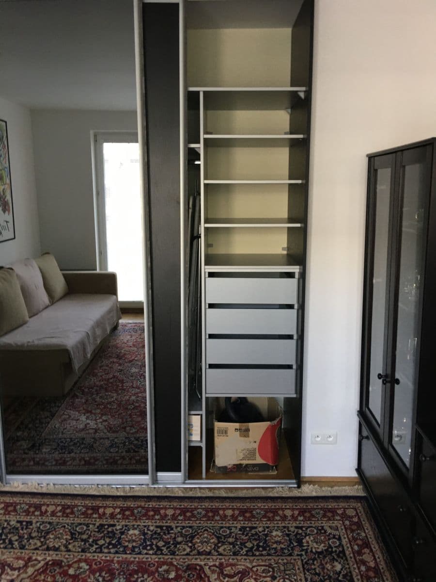 Prenájom bytu Garsoniéra 24 m², Nové Mesto, Bratislavský kraj Prenájom bytu Garsoniéra 24 m², Nové Mesto, Bratislavský kraj