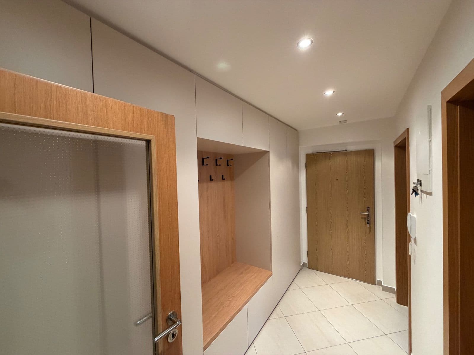 Predaj bytu 2-izbový 58 m², Papírníkova, Praha, Praha Predaj bytu 2-izbový 58 m², Papírníkova, Praha, Praha