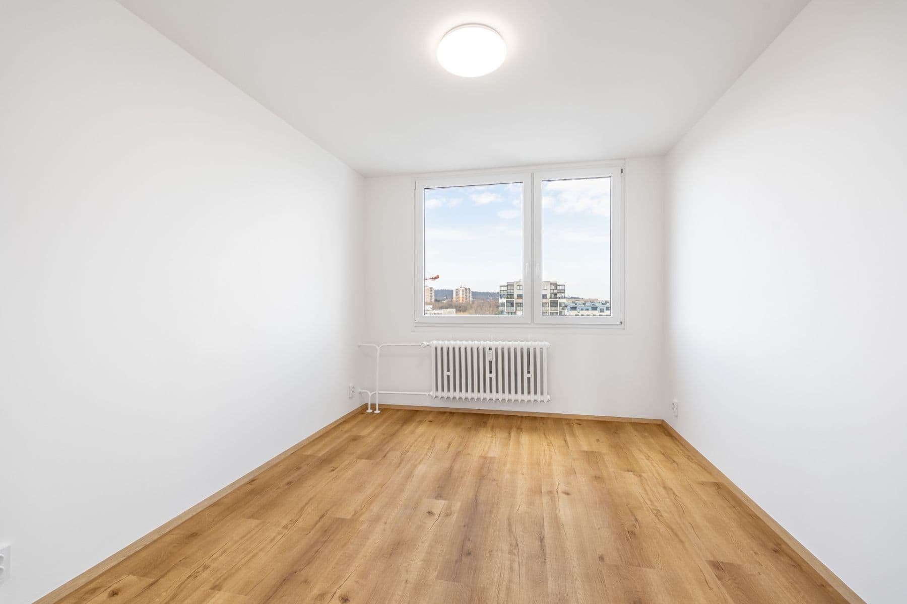 Predaj bytu 3-izbový 76 m², Šluknovská, Praha, Praha Predaj bytu 3-izbový 76 m², Šluknovská, Praha, Praha