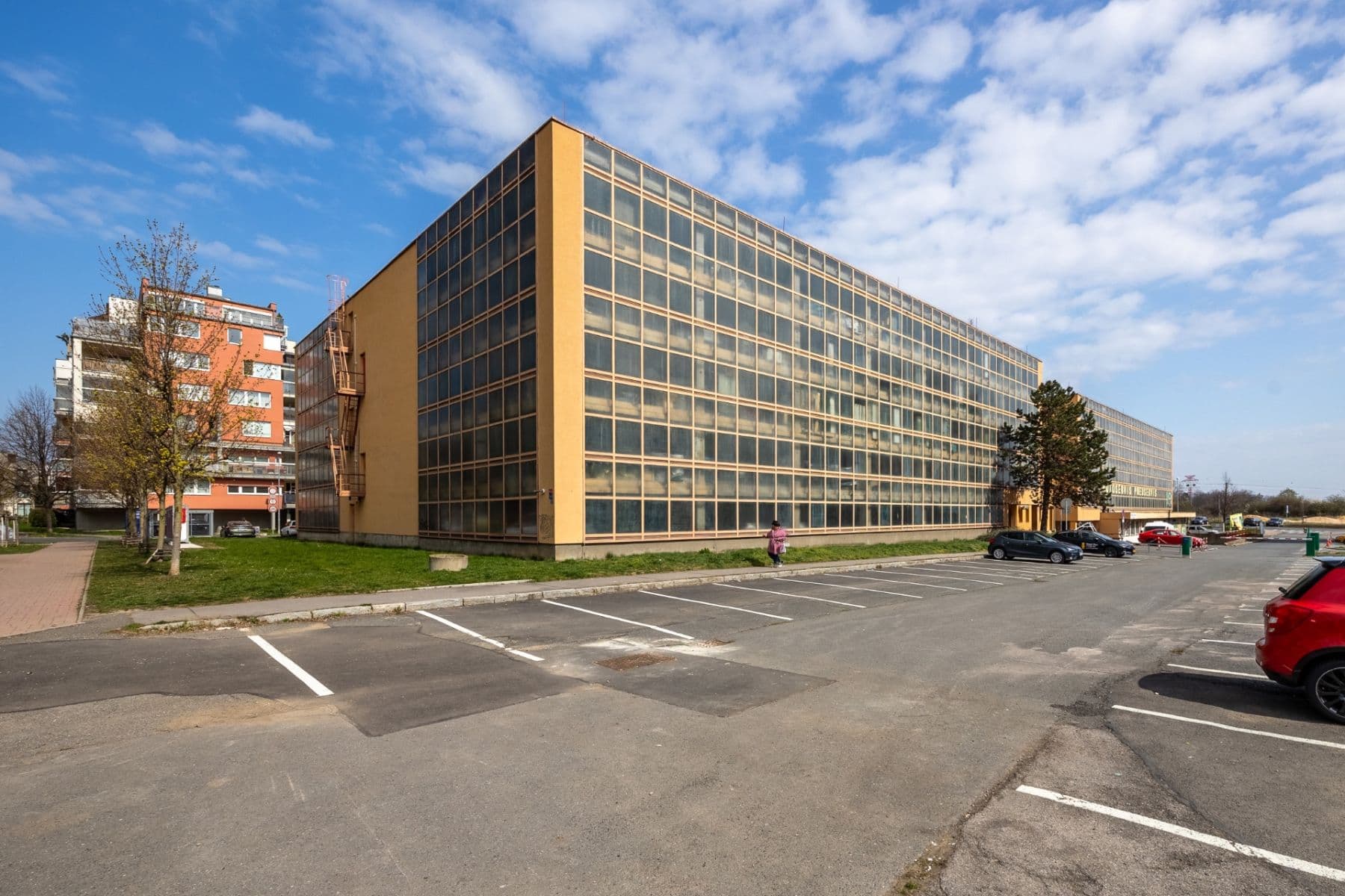 Predaj bytu 3-izbový 76 m², Šluknovská, Praha, Praha Predaj bytu 3-izbový 76 m², Šluknovská, Praha, Praha