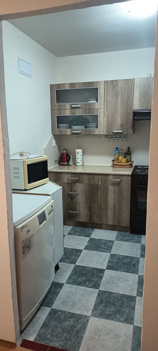 Prenájom bytu 4-izbový 82 m², Luční, Litvínov, Ústecký kraj Prenájom bytu 4-izbový 82 m², Luční, Litvínov, Ústecký kraj